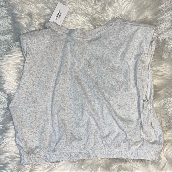 NWT - Calvin Klein Women's Banded Crop Shoulder Pad Tee - Picture 7 of 7